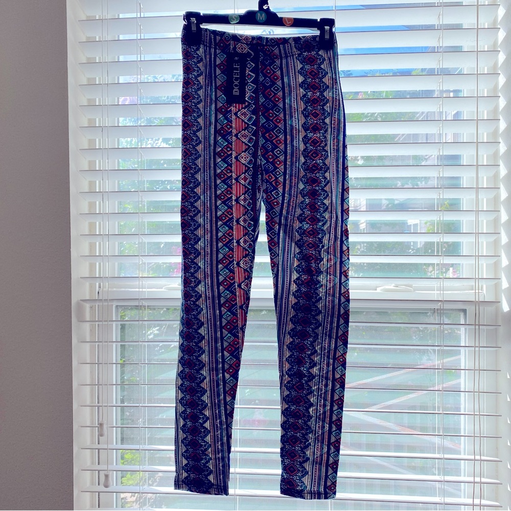 DOCELE Blue Boho Vertical Tribal Print Casual Leggings NWT